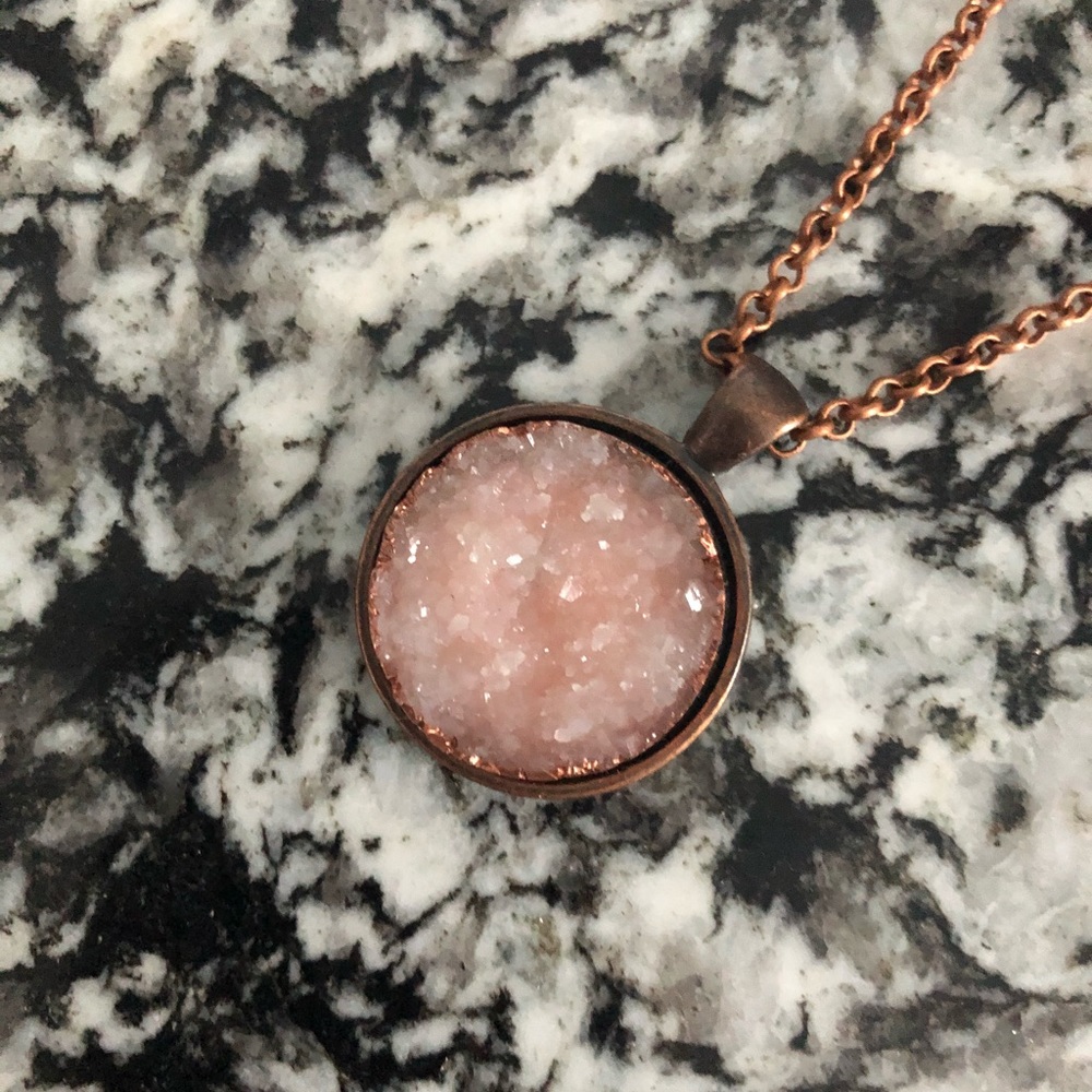 Pink Druzy Quartz necklace - Picture 3 of 6